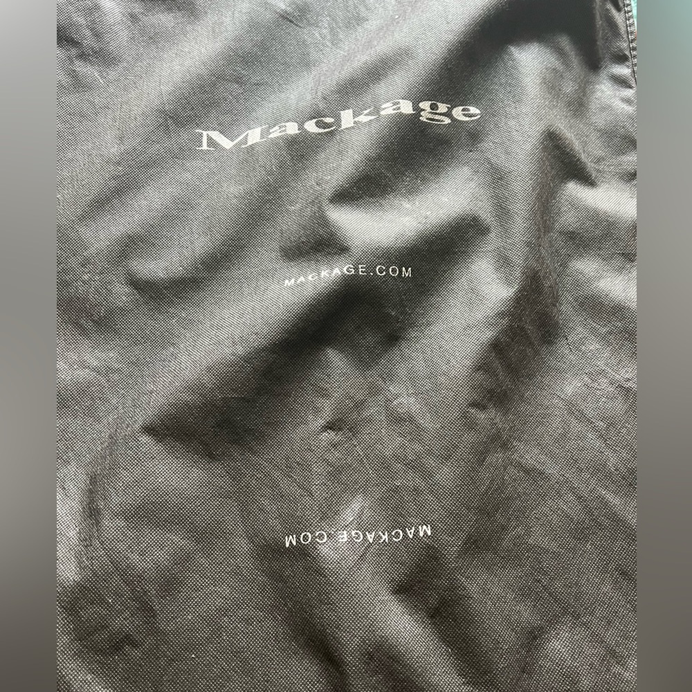 Size 46 (XXL) Men’s Waist Length Mackage Black Coat (Pre Owned Great Condition)